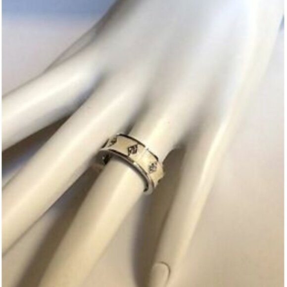 Silver Art Deco Ring Size 5 White Enamel Band Rhodium Vintage Style Plated - Picture 4 of 8